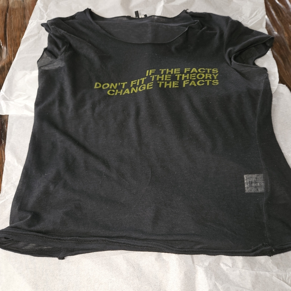 Theory Black T-Shirt Size P - Picture 12 of 12